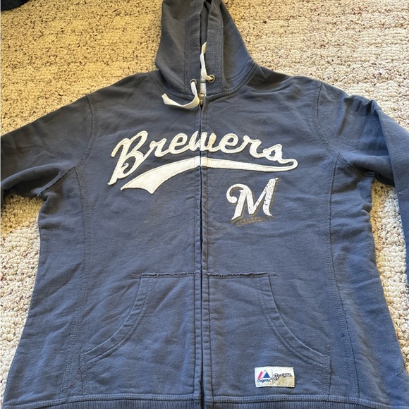 Milwaukee Brewers zip up hoodie. - Picture 1 of 2